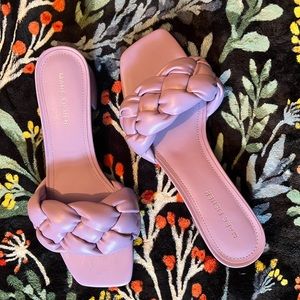 Marc Fisher Braided Puff Pump Shoe - Size 8